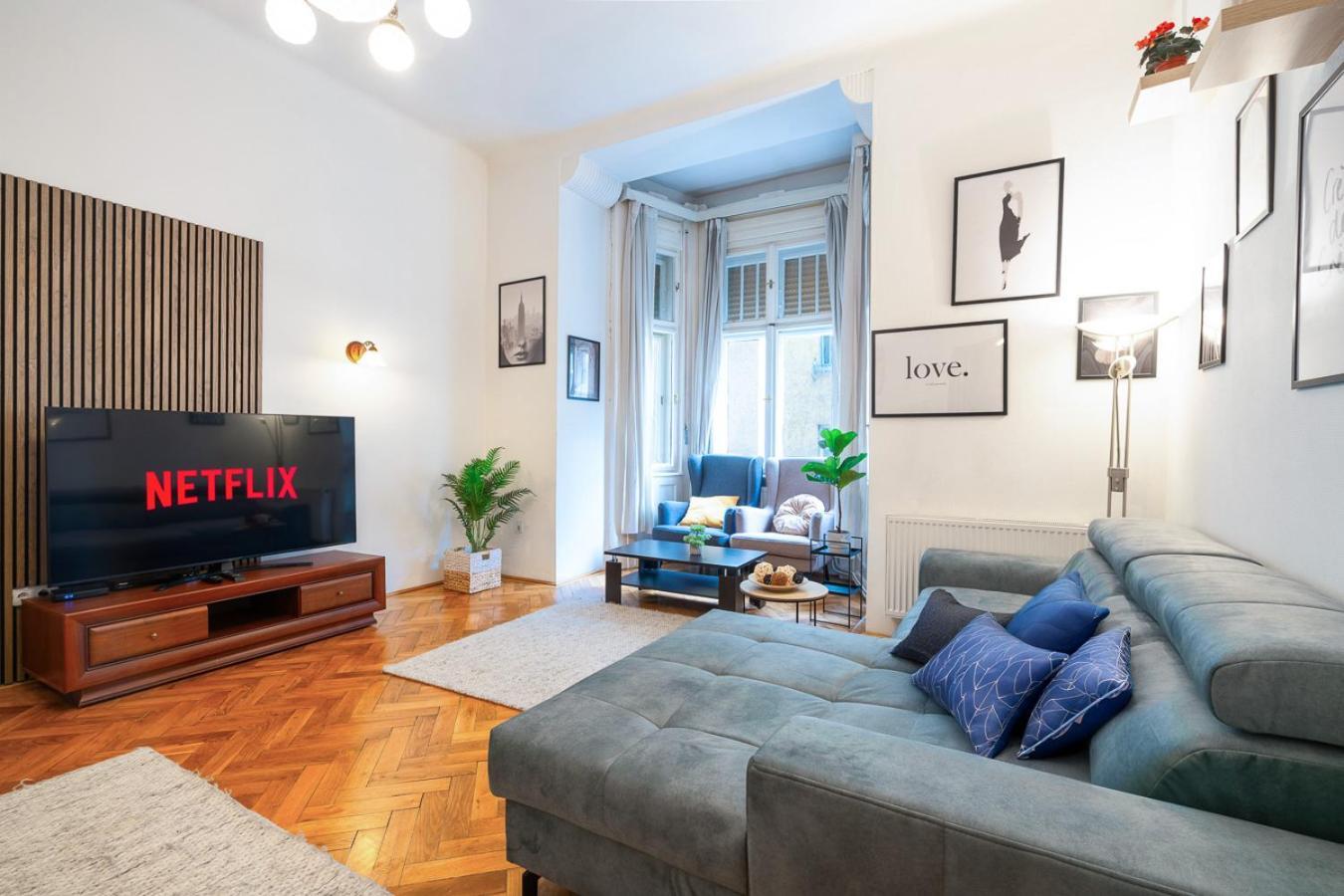 Beautiful Spacious Three-Room Suite Close To Buda Castle بودابست المظهر الخارجي الصورة