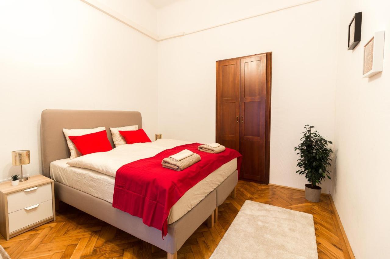 Beautiful Spacious Three-Room Suite Close To Buda Castle بودابست المظهر الخارجي الصورة