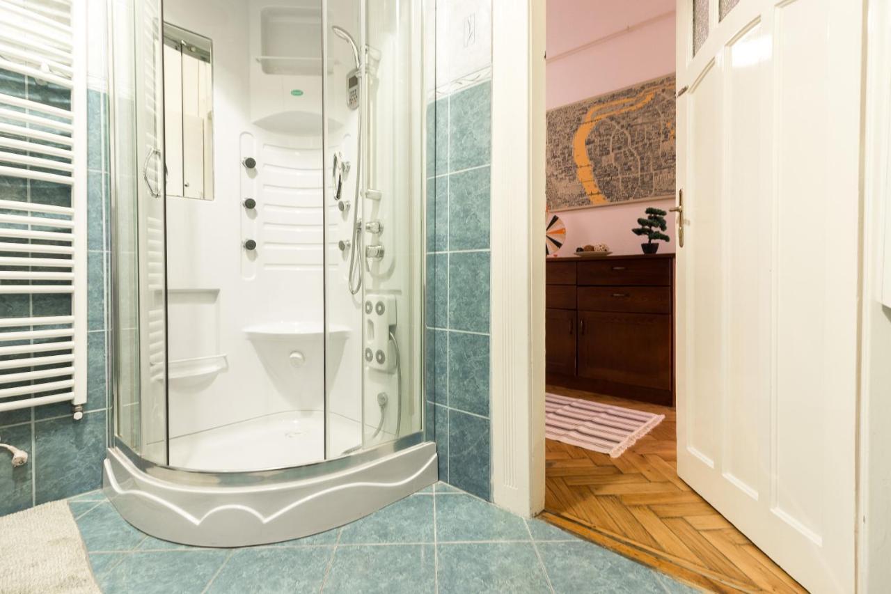 Beautiful Spacious Three-Room Suite Close To Buda Castle بودابست المظهر الخارجي الصورة